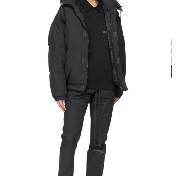 Essentials puff - Picture 2 of 6